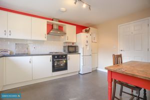 Photo 9- click for photo gallery